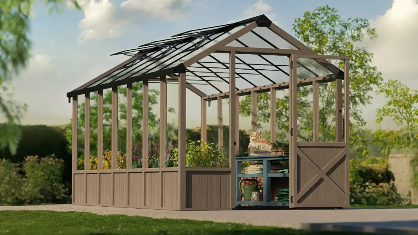 Cedar Wood Greenhouse